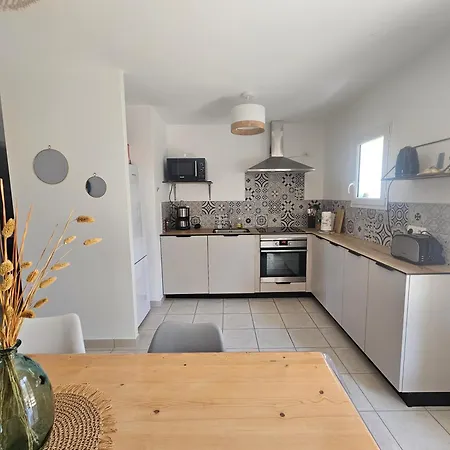 Charmante Maison A 500m De La